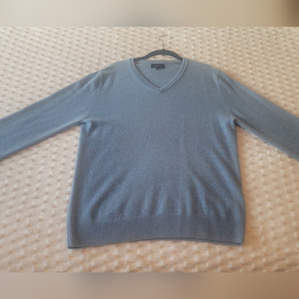 Quince Mens Medium Cashmere Vneck Sweater In Blue